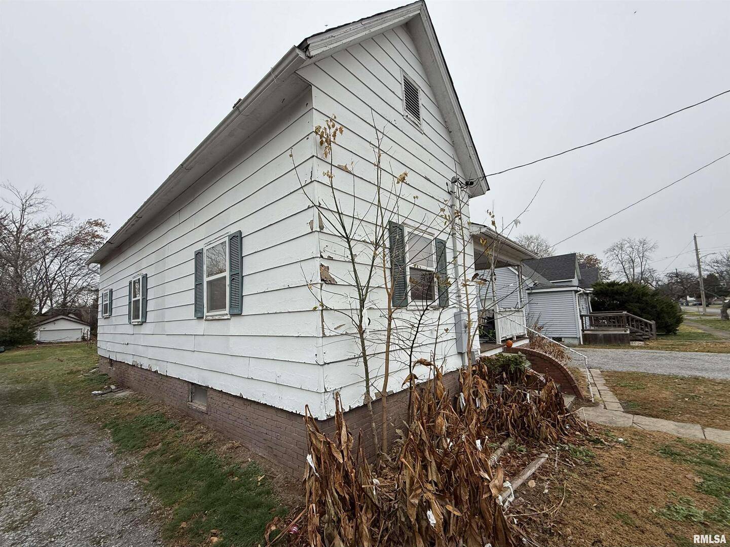 504 W SOUTH ST, Harrisburg, IL 62946