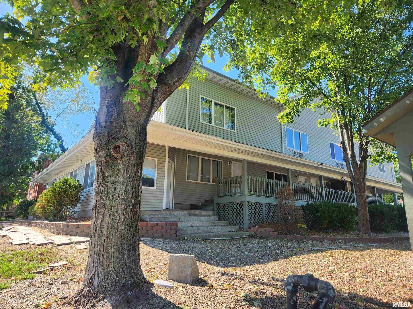 502 S UNIVERSITY AVE, Carbondale, IL 62901