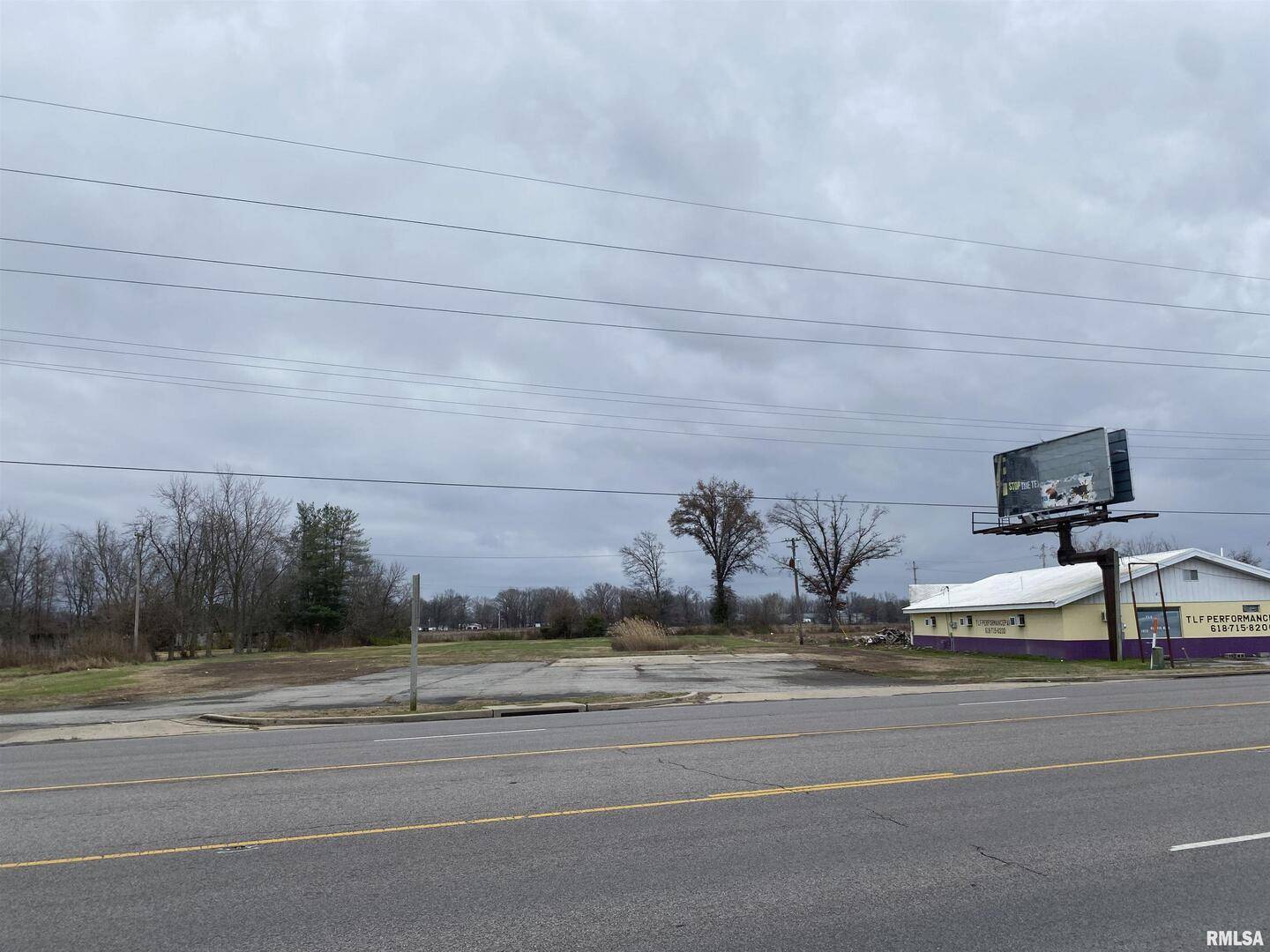 1213 US 45, Eldorado, IL 62930
