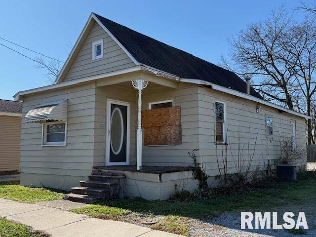 403 S MAIN ST, Harrisburg, IL 62946