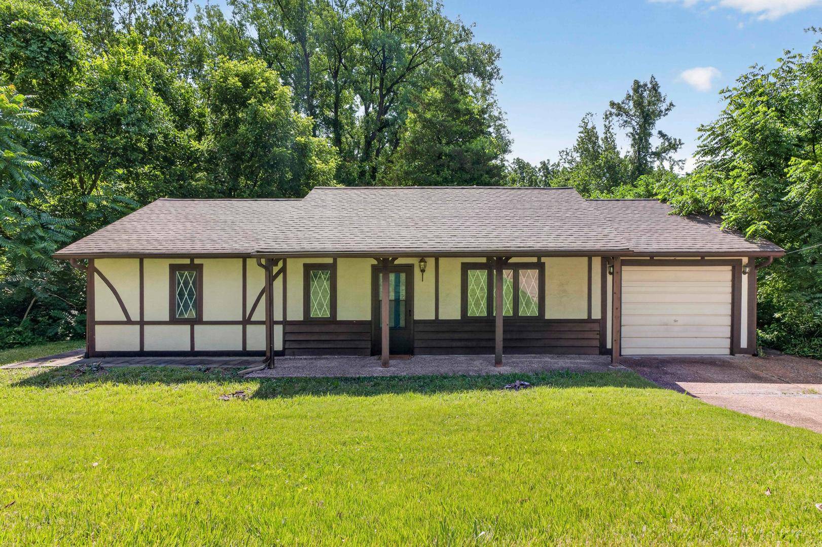 12 EDGEWOOD LN, Belleville, IL 62223