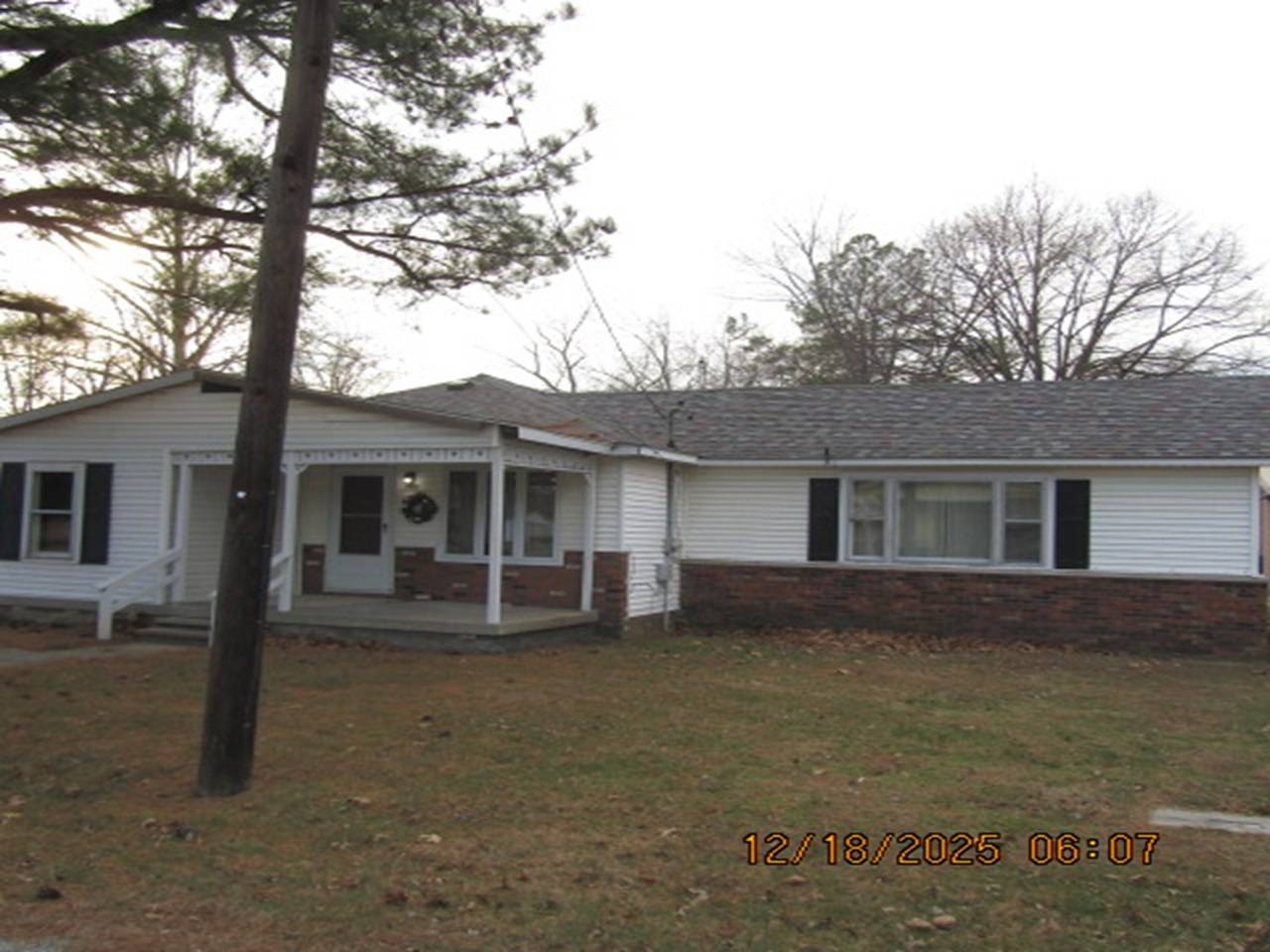 903 S Odle ST, West Frankfort, IL 62896