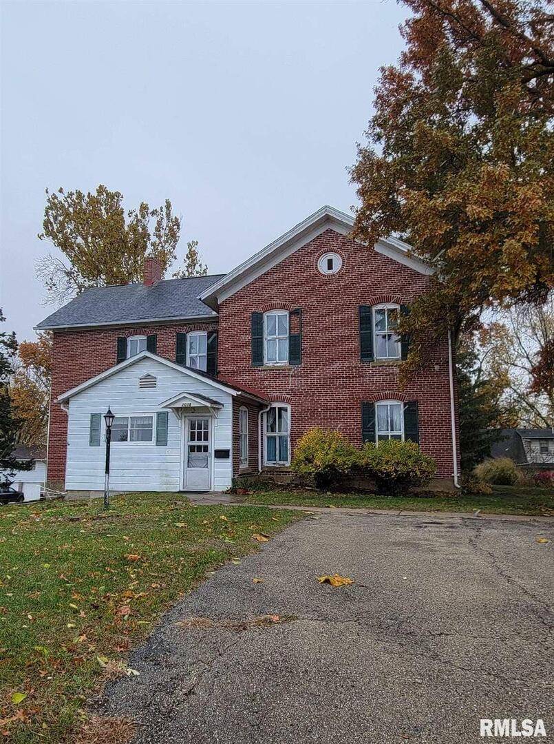 1018 8TH AVE, Fulton, IL 61252