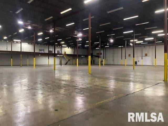 7800 14TH ST W, Rock Island, IL 61201