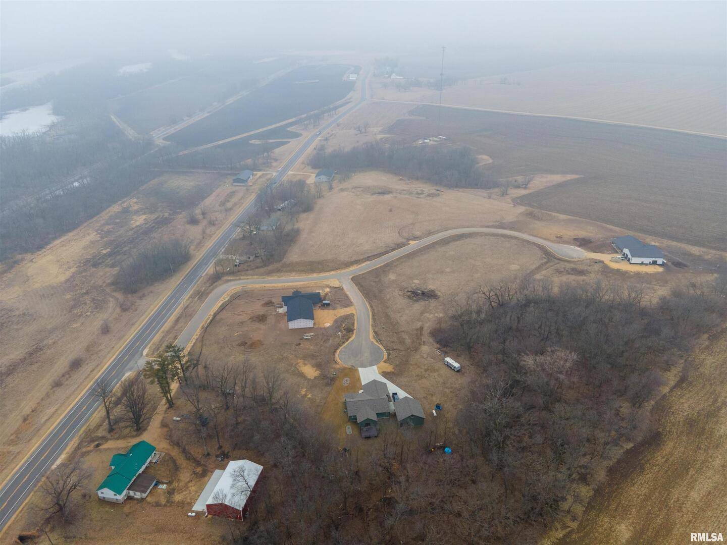 4037 EDEN CT, Camanche, IA 52730