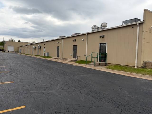2222 E 53RD ST #10, Davenport, IA 52807
