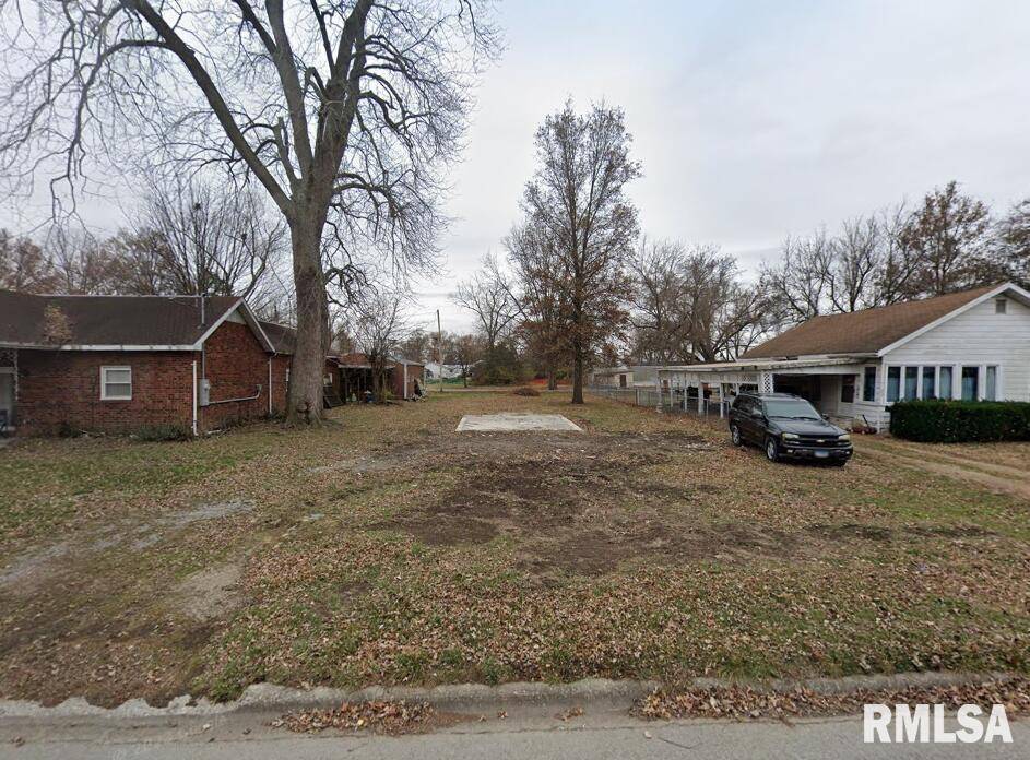 507 W MAIN ST, Duquoin, IL 62832