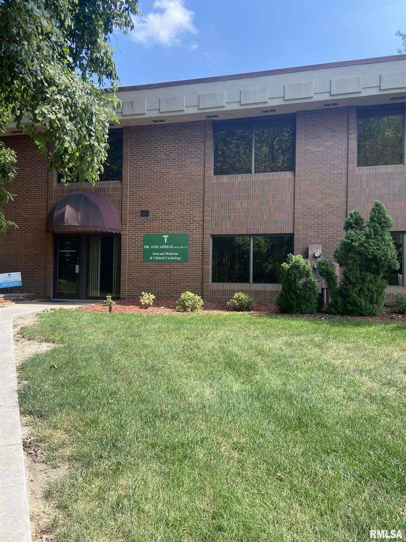 609 35TH AVE, Moline, IL 61265