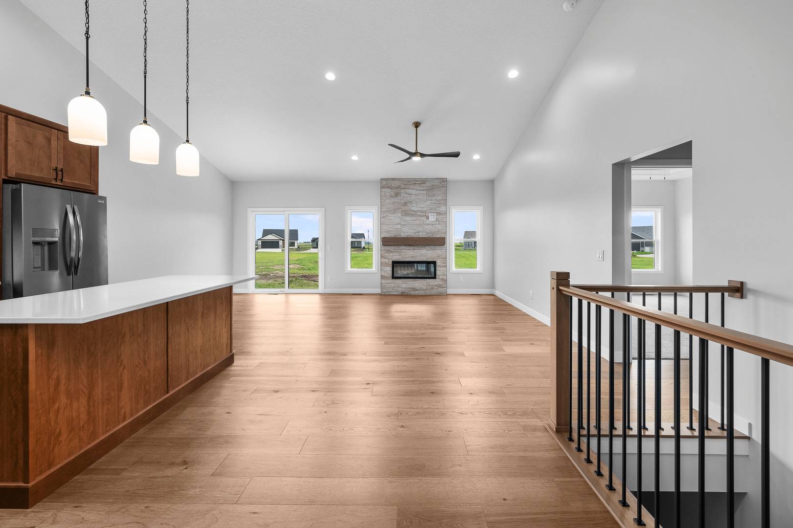 1867 REDBUD CIR #103, Eldridge, IA 52748