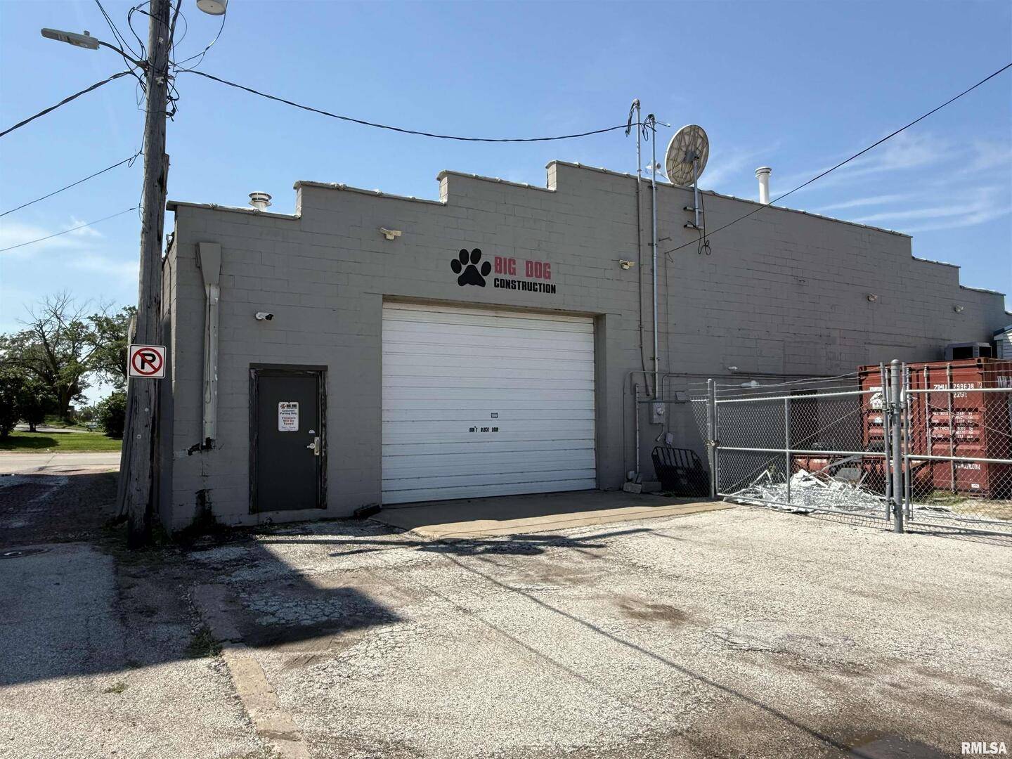 724 W 2ND ST, Davenport, IA 52802