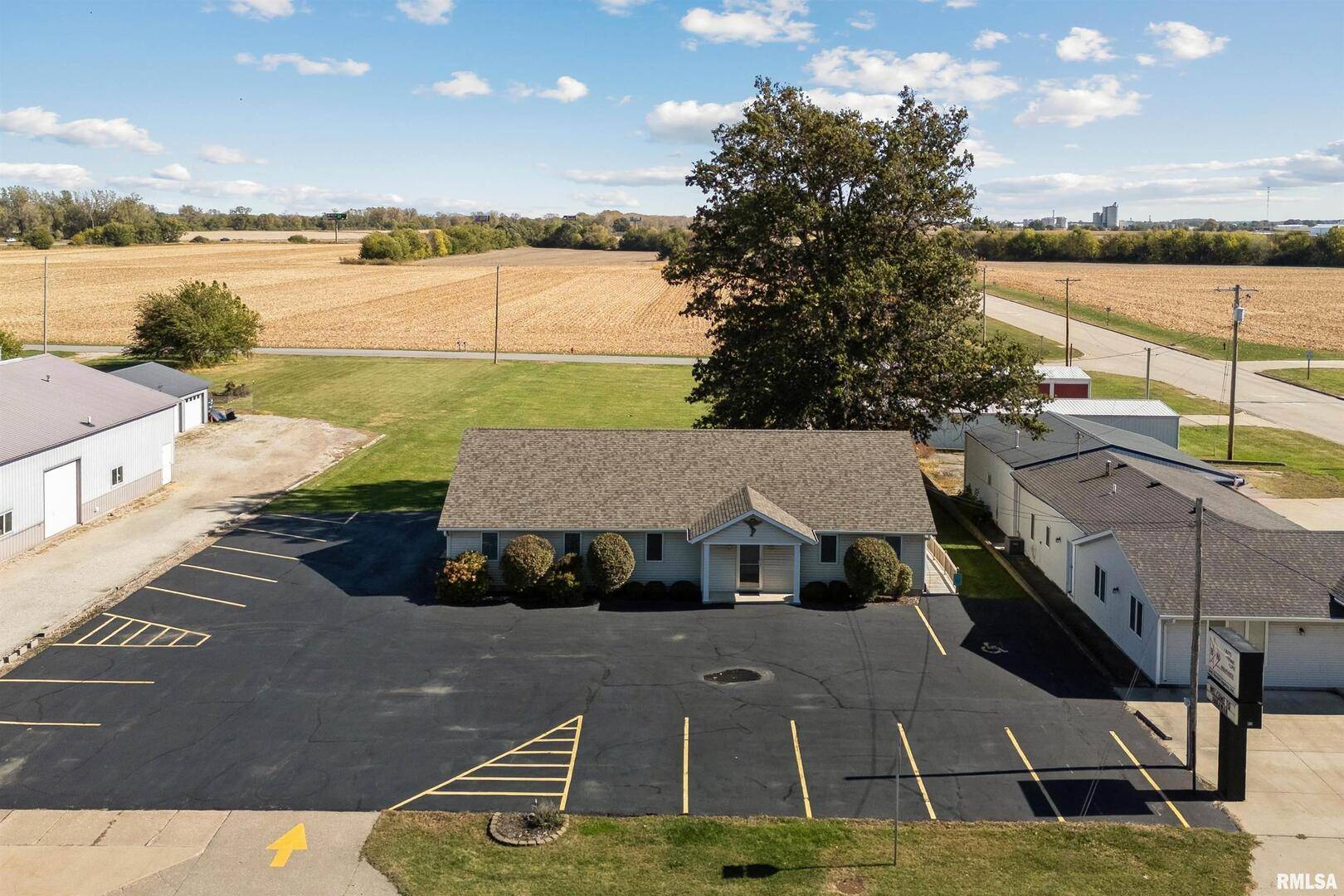 219 N Canal ST, Annawan, IL 61234