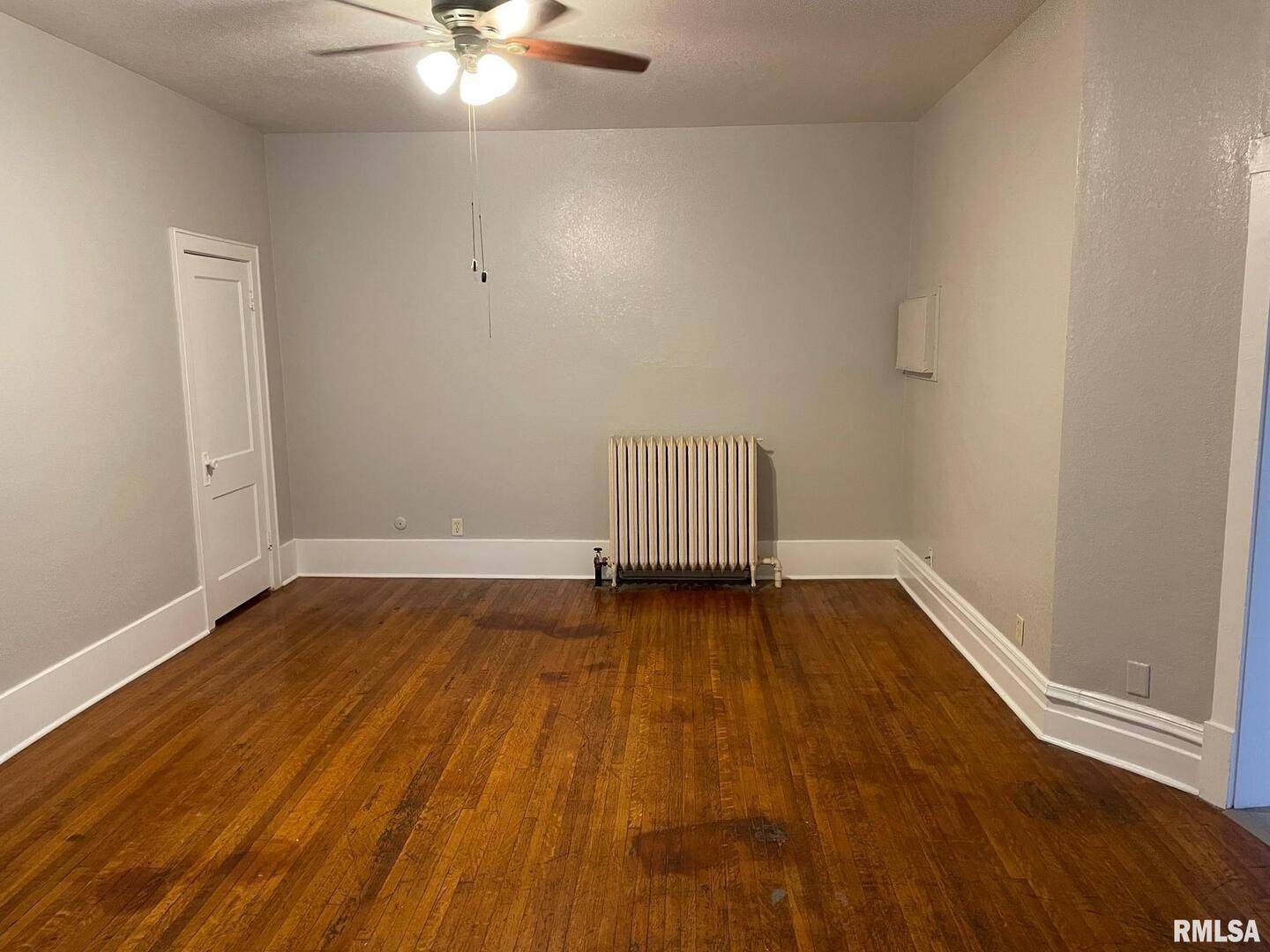413 W 6TH ST, Davenport, IA 52803