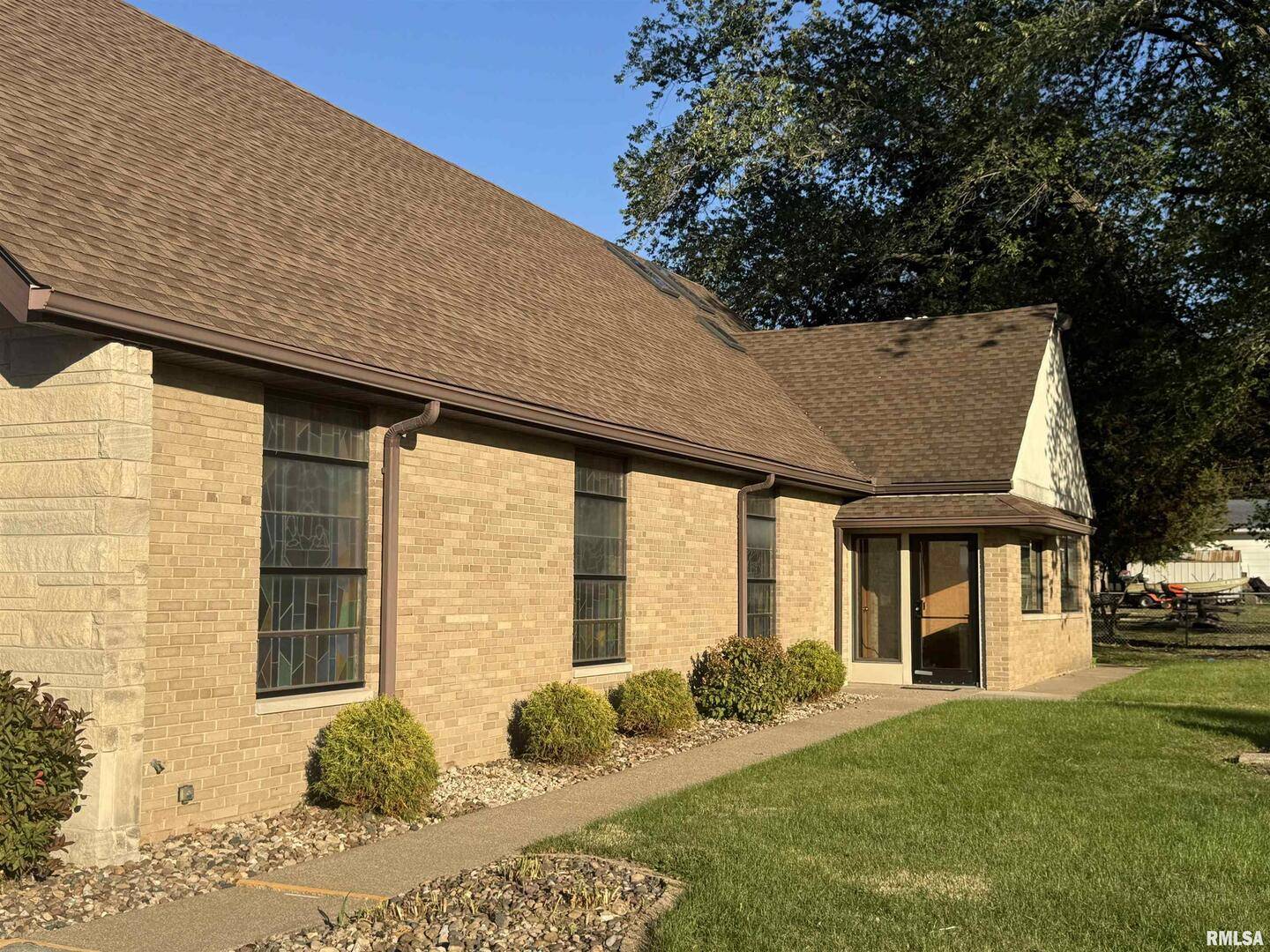 708 STATE AVE, Hampton, IL 61256