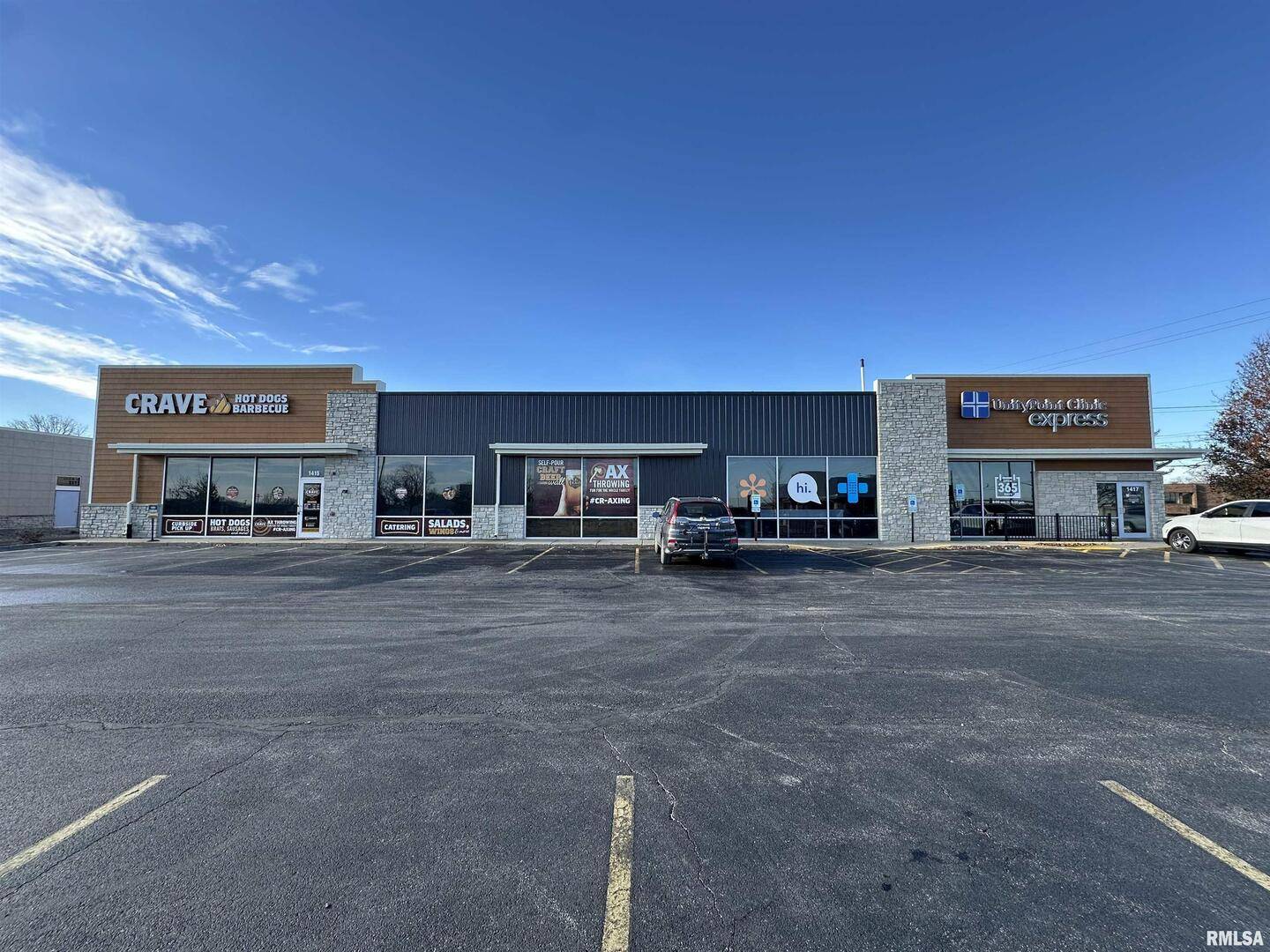 1411 KIMBERLY RD, Bettendorf, IA 52722