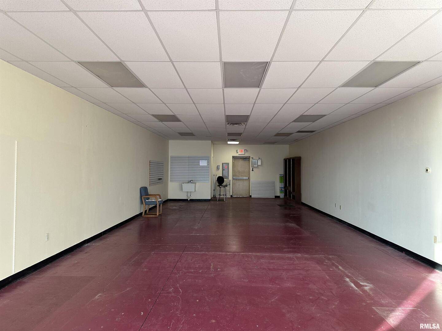 3502 W Kimberly Rd RD #Suite 3, Davenport, IA 52806