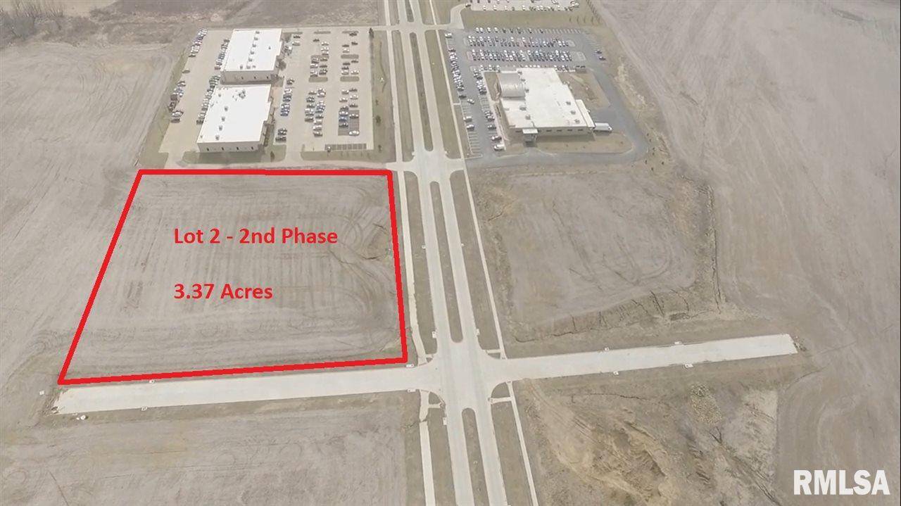 1350 19TH AVE NW, Clinton, IA 52732