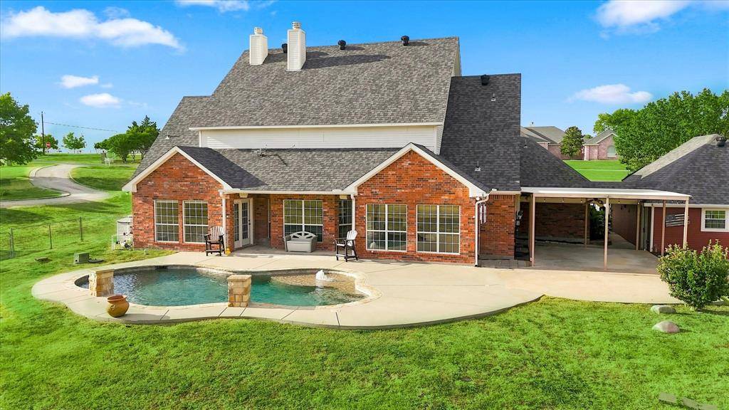47 Preakness Place Road, Van Alstyne, TX 75495