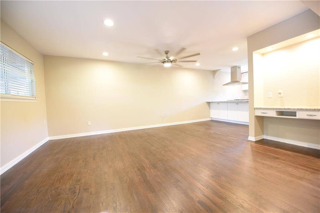 4206 Hawthorne Avenue #202, Dallas, TX 75219