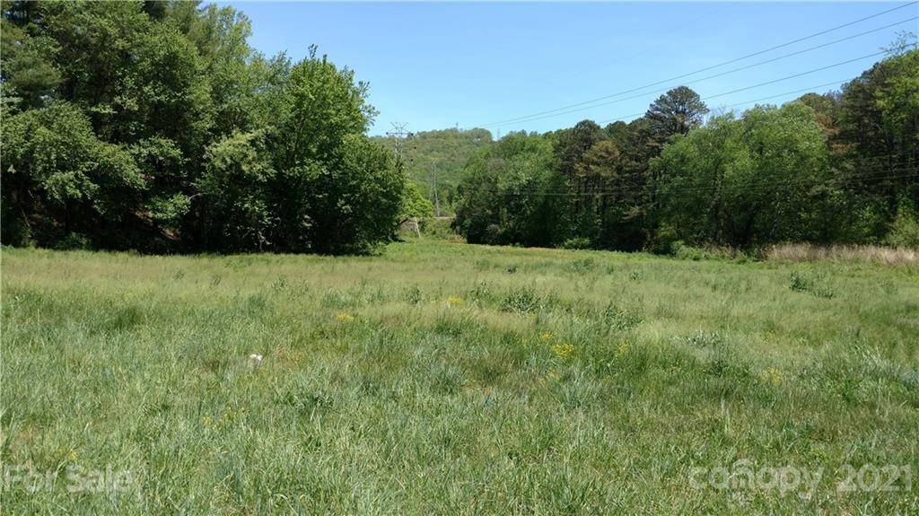 99999 Hendersonville RD, Arden, NC 28704