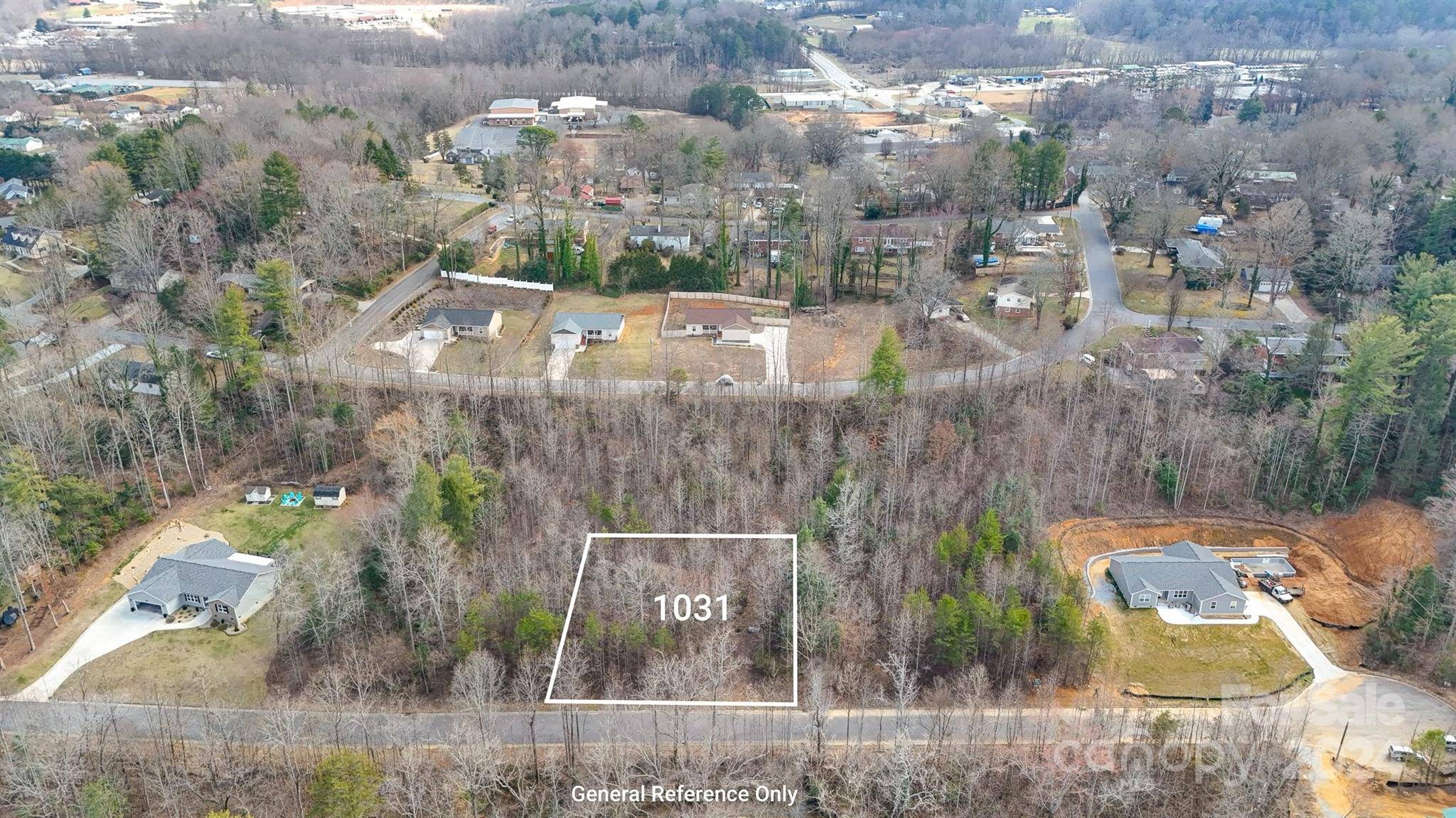1031 Williamsburg DR NE, Lenoir, NC 28645