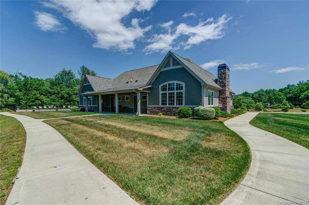 86 Copper Crest CIR #86, Hendersonville, NC 28792