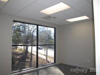 415 E Woodlawn RD, Charlotte, NC 28209