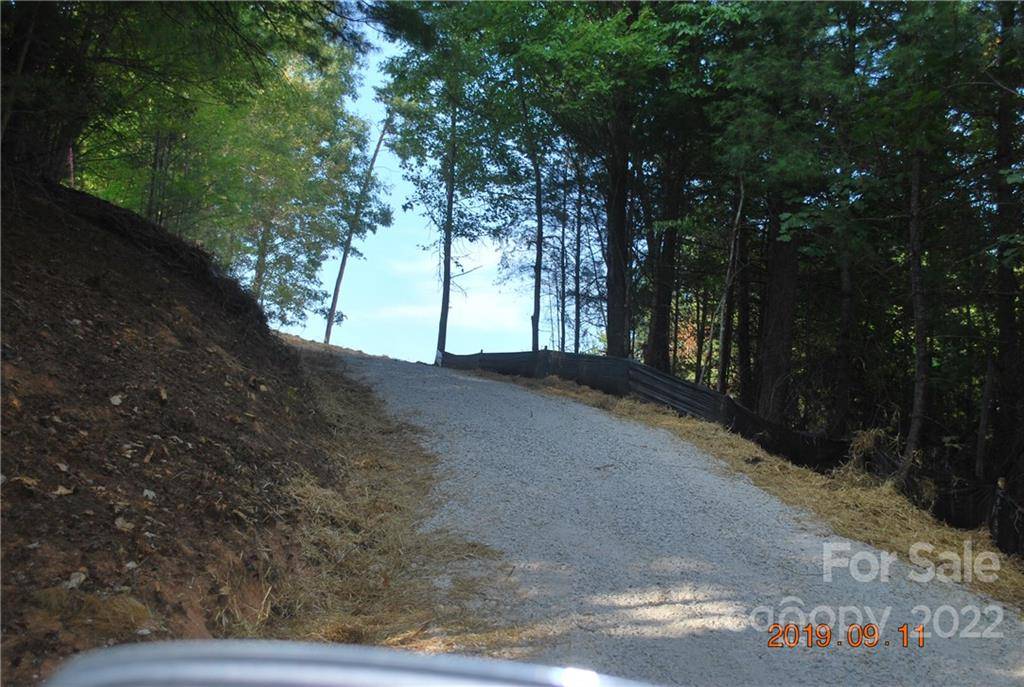 675 Harborside DR #238 & 238A, Nebo, NC 28761