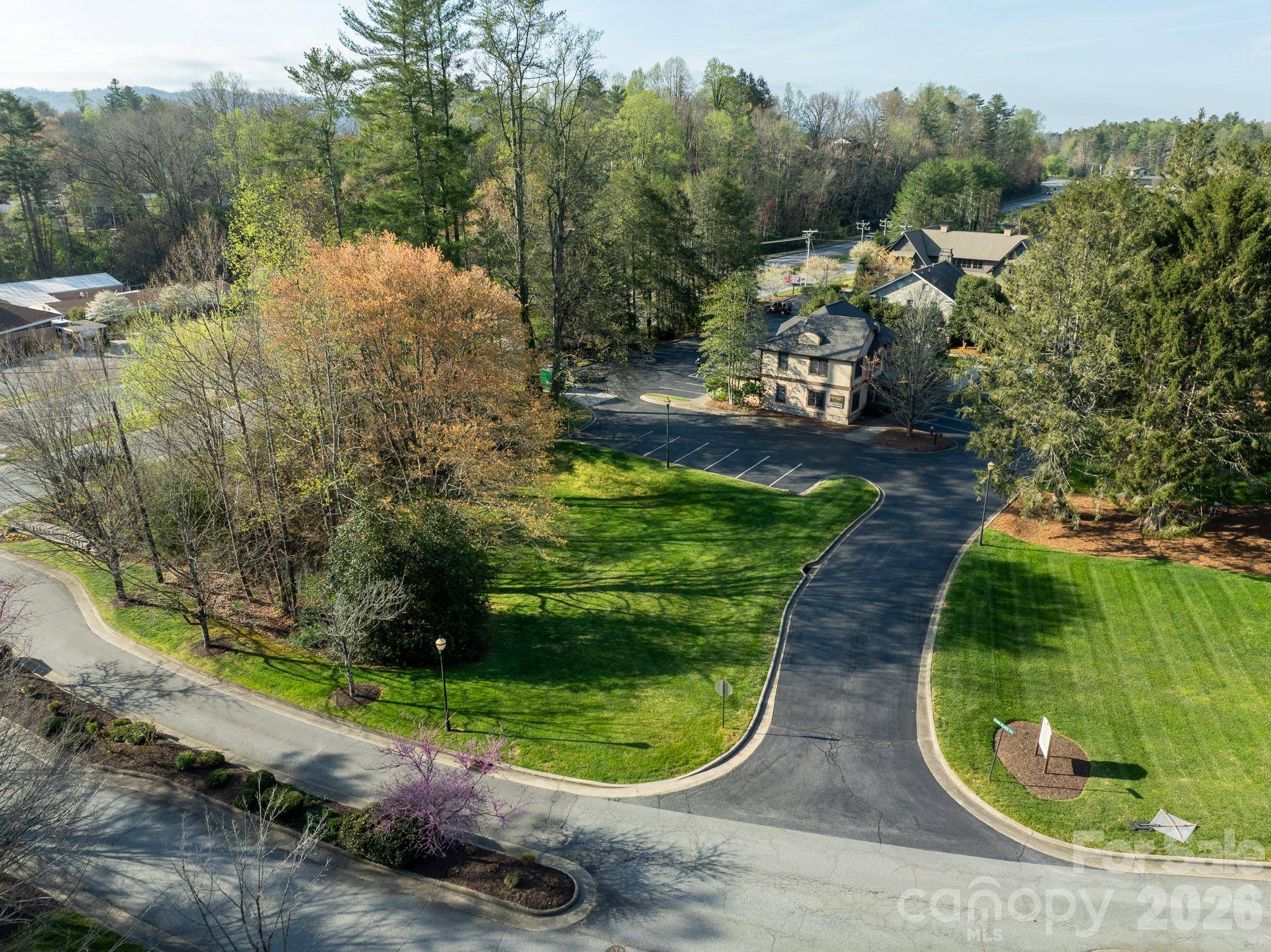14 Park PL #14, Brevard, NC 28712