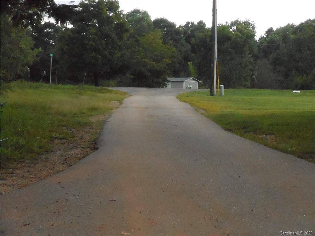 7950 Mocassin DR, Sherrills Ford, NC 28673