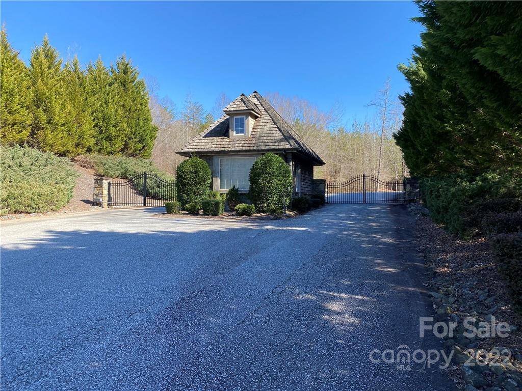 000 Bridge LN #42, Tryon, NC 28782