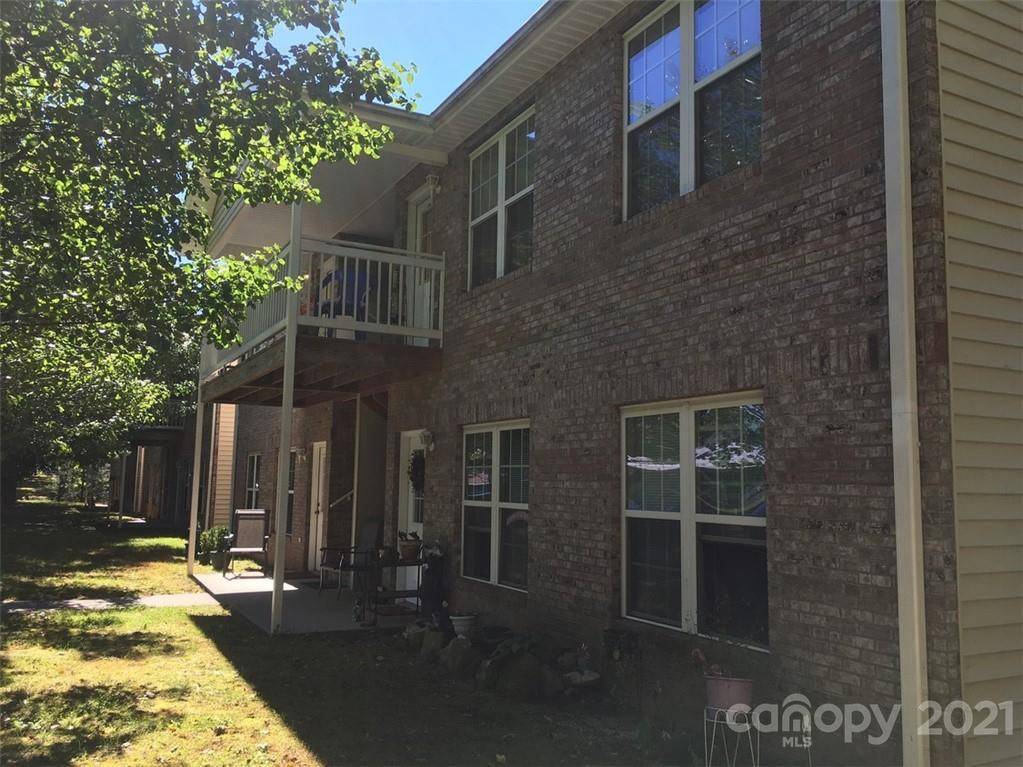 119 Boone Ridge DR, Burnsville, NC 28714