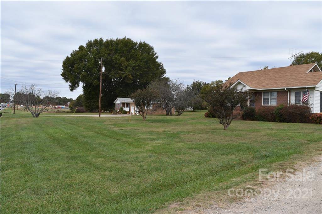 768 River HWY, Mooresville, NC 28117
