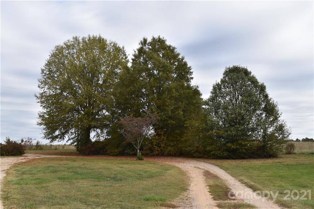 768 River HWY, Mooresville, NC 28117