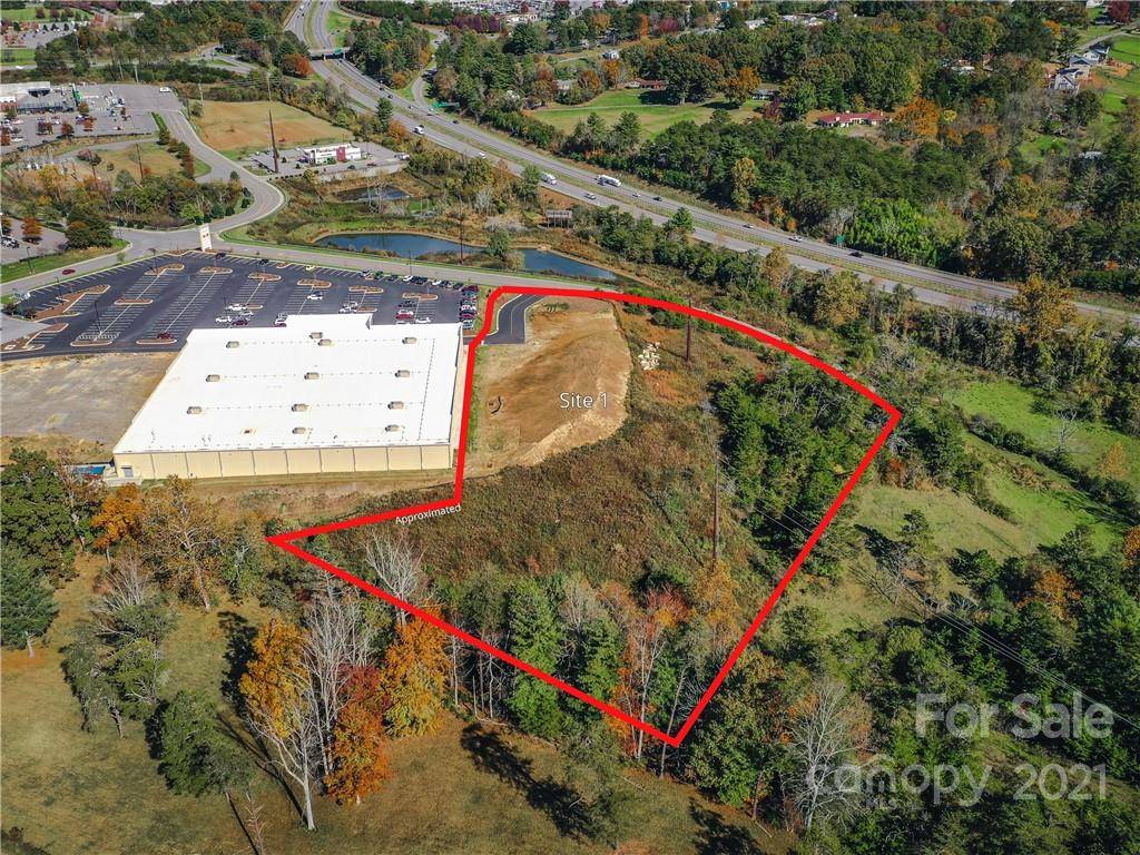 99999 Northridge Commons Pkwy #1, Weaverville, NC 28787