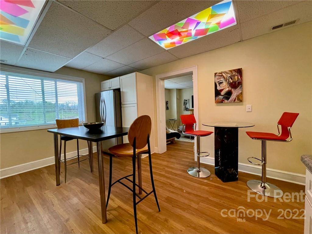 42 Main ST N #A, Mars Hill, NC 28754
