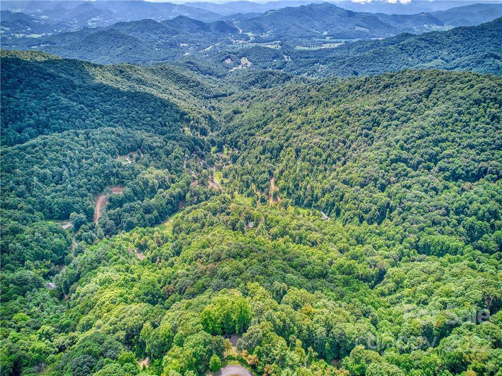 00 Reo DR, Waynesville, NC 28785