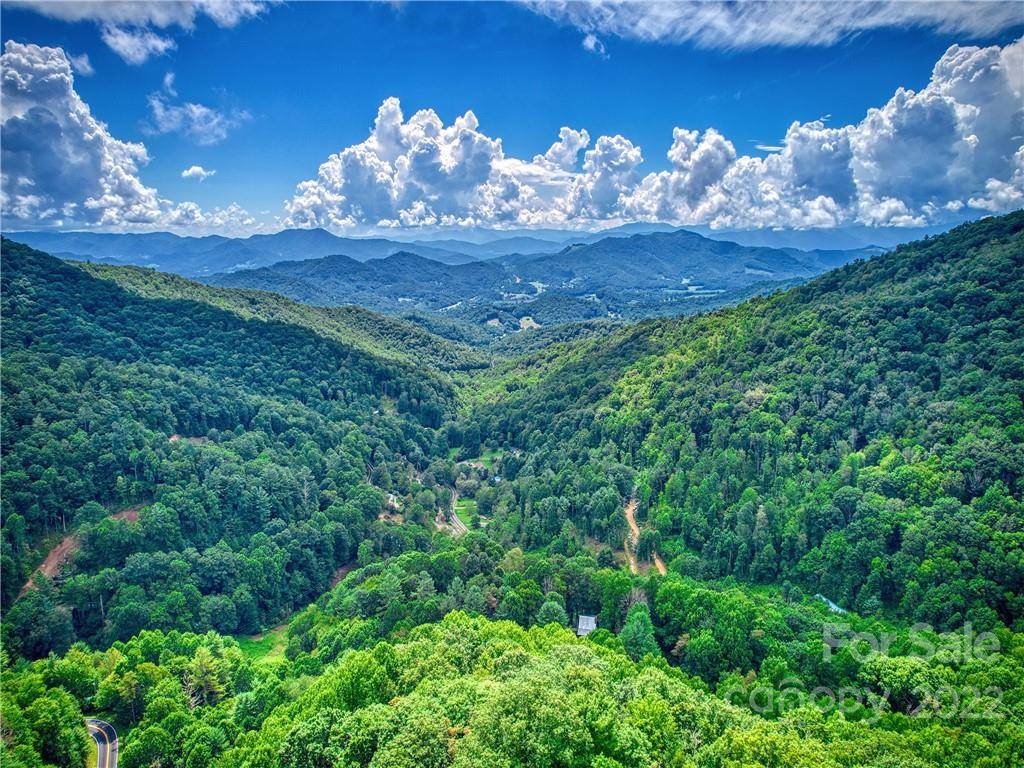 00 Reo DR, Waynesville, NC 28785