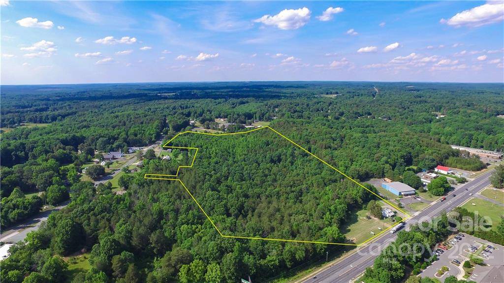 7187 Jordan RD, Ramseur, NC 27316
