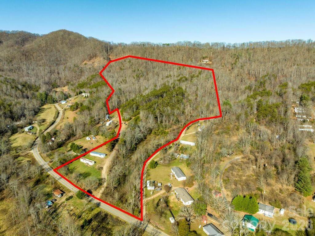 6 Tylers RUN #12, Candler, NC 28715