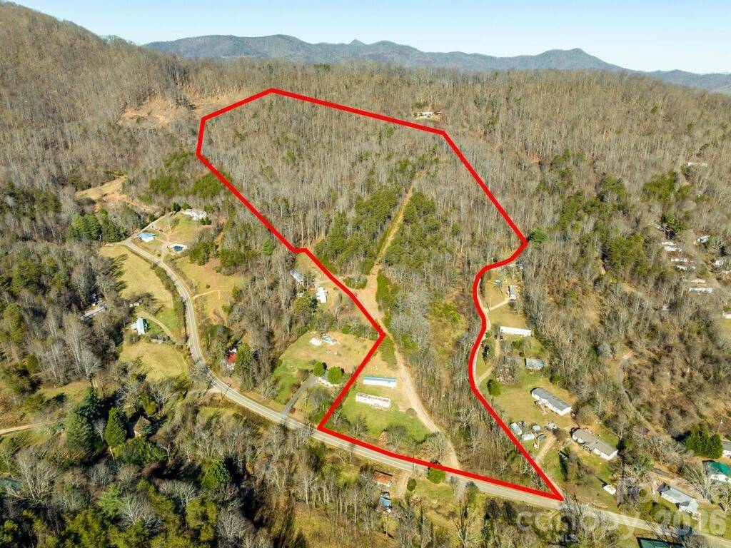 6 Tylers RUN #12, Candler, NC 28715