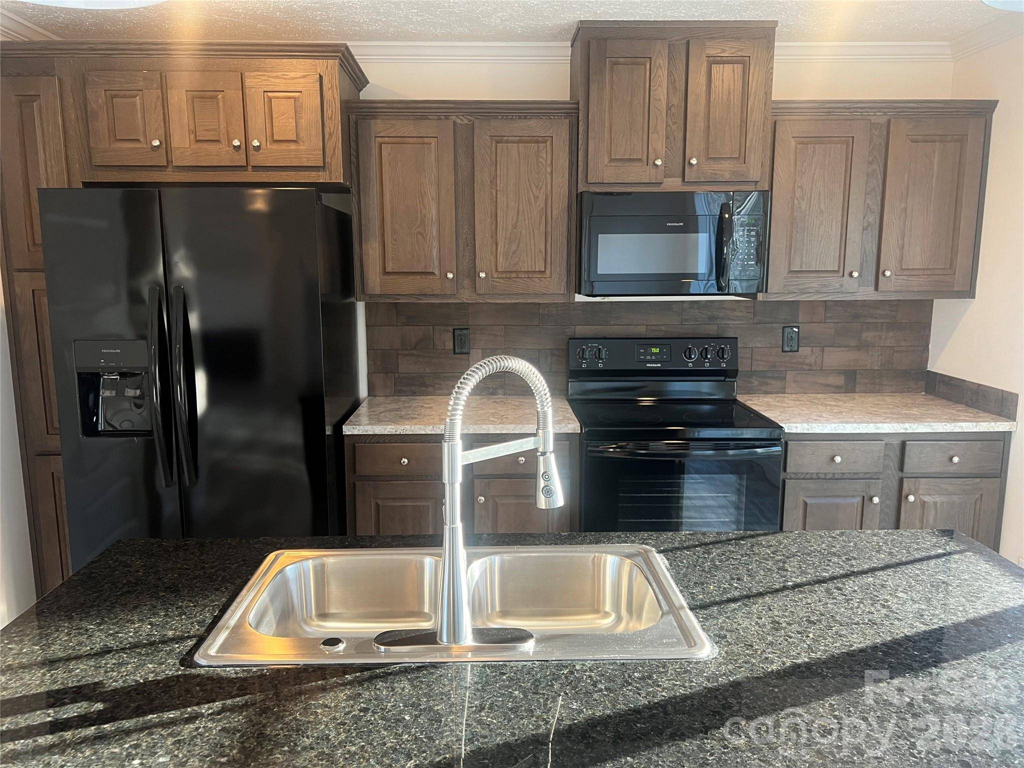 5748 Dalmatian ST, Iron Station, NC 28080