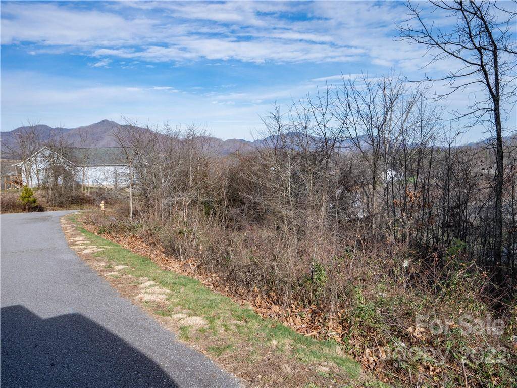 0 Midway Crossing DR #15, Clyde, NC 28721