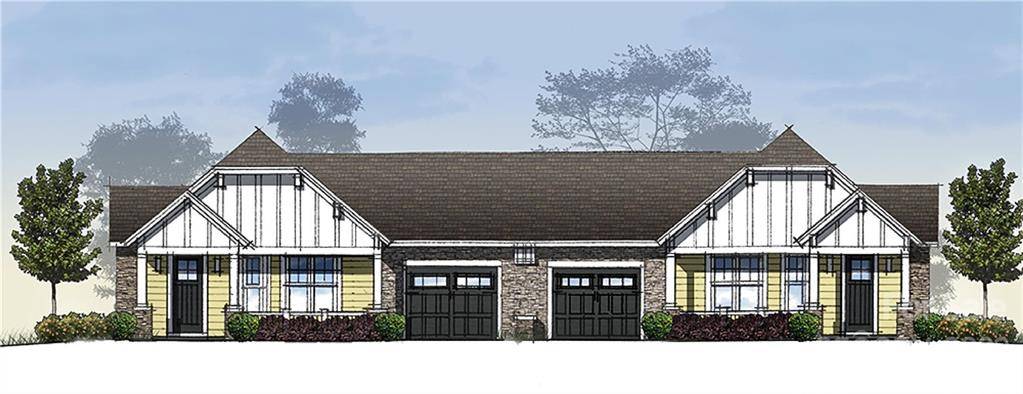 31 Golden Aster DR, Laurel Park, NC 28739