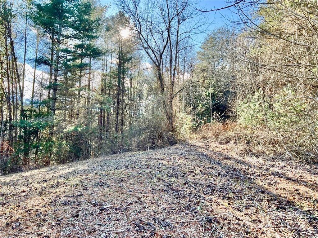 2.05 Acres Lot 83 Crescent Ridge DR #83, Lenoir, NC 28645