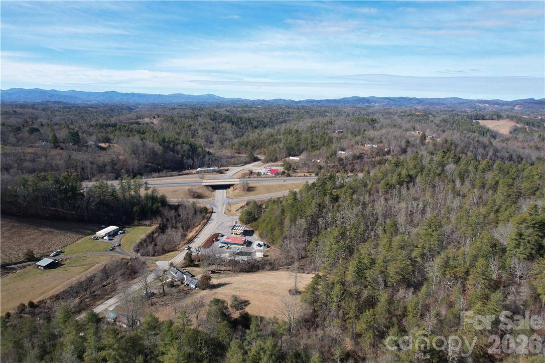 36 Stockton Branch RD, Weaverville, NC 28787