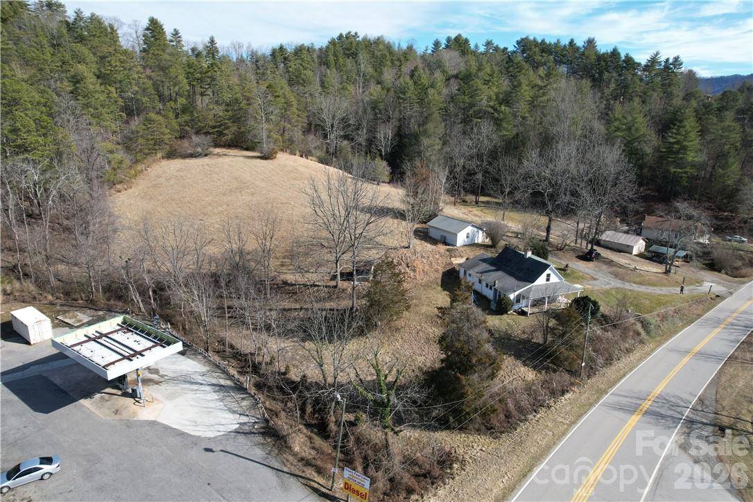 36 Stockton Branch RD, Weaverville, NC 28787