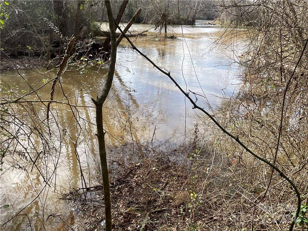 161 Little River TRL, Lancaster, SC 29720