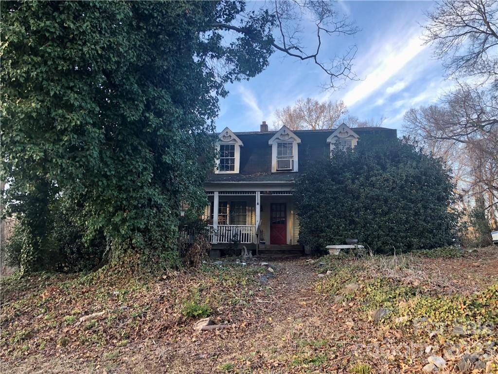605 Dallas Stanley HWY, Dallas, NC 28034