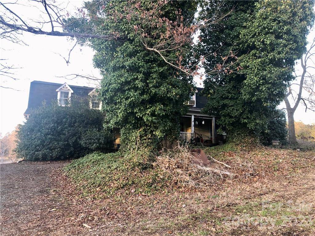 605 Dallas Stanley HWY, Dallas, NC 28034