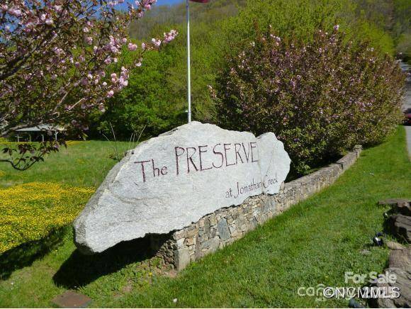37 Rons RDG, Waynesville, NC 28785